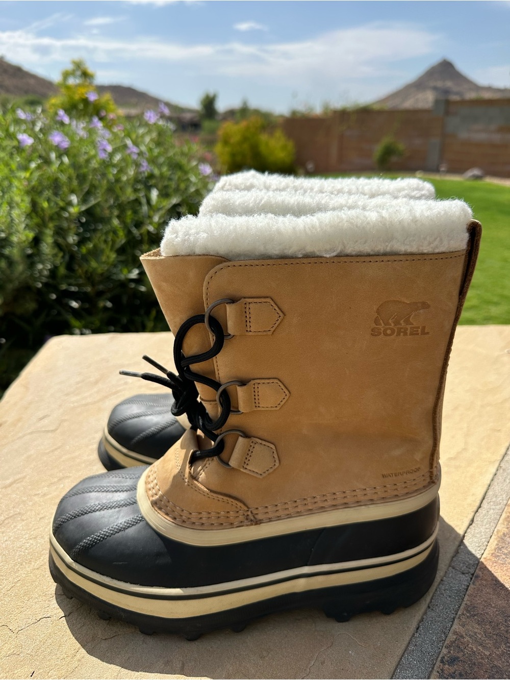 Sorel Kids Tan and Black Faux-Fur Winter Boots Waterproof Youth Size 6